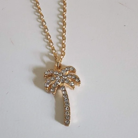Encrusted Palm Tree Charm on a Yellow Gold Tone Chain Necklace Pendant - Picture 10 of 10